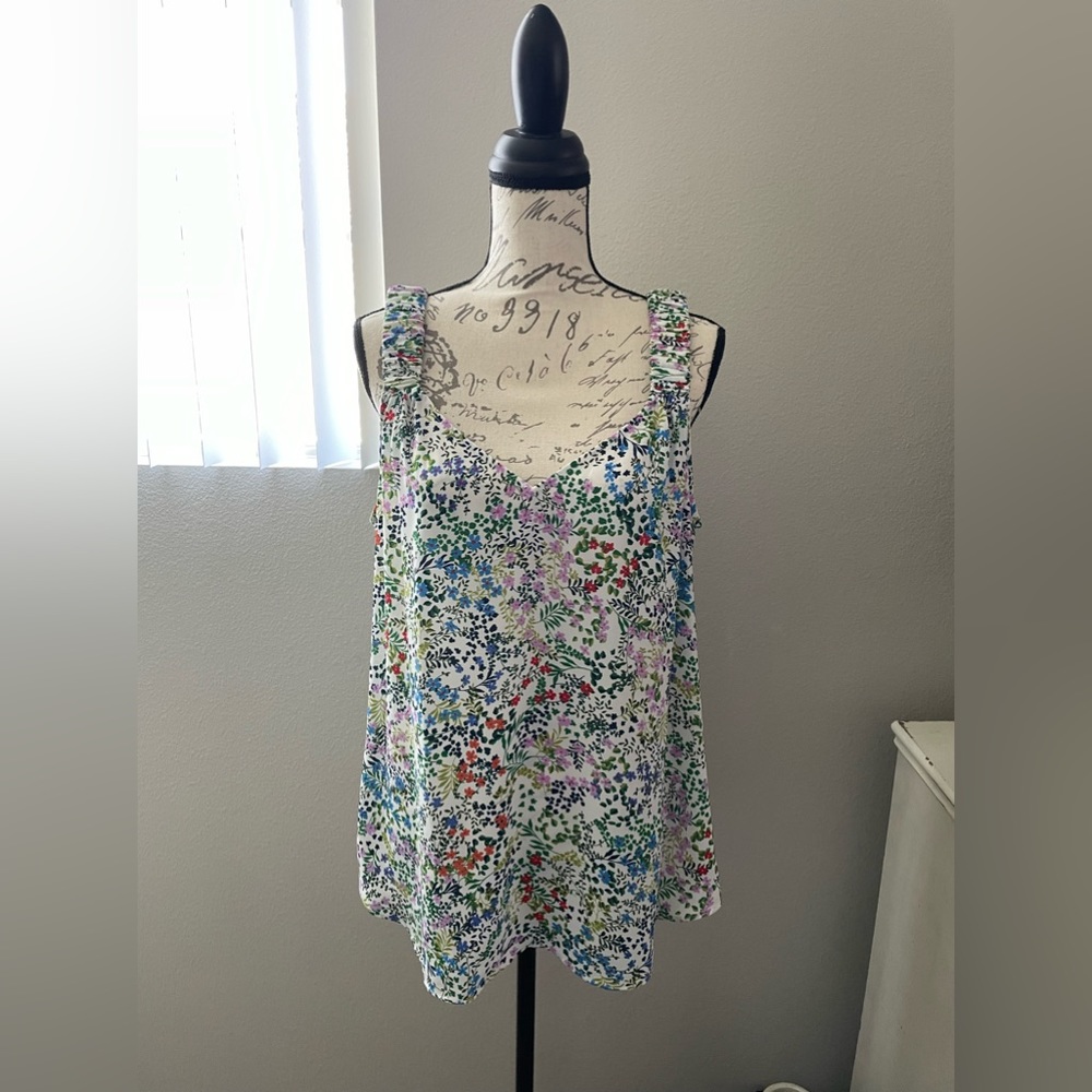 Cabi Rotation Tank - Picture 4 of 8